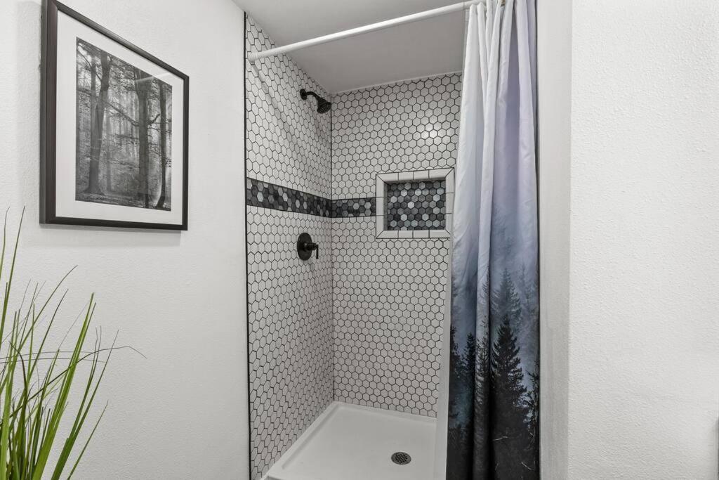 דירות אובורן Pacific Nw Gem W/Hot-Tub 15 Minutes Airport. מראה חיצוני תמונה